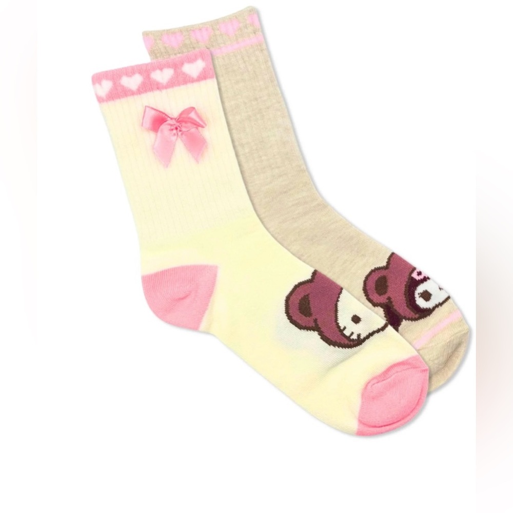 🔴 3/$12‎ Women’s Hello Kitty & Friends Mid Crew Socks 2 Pack Size 4-10